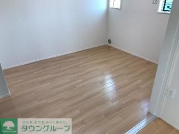 スレッドの物件内観写真